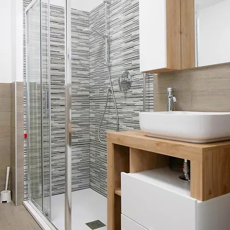 Appartement Casa Ideale Tim Appartmanti Moderni Vicina Al Centro