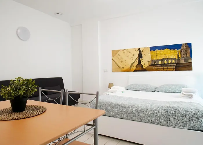 Casa Ideale Tim Appartmanti Moderni Vicina Al Centro *