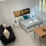 Casa Ideale Tim Appartmanti Moderni Vicina Al Centro Διαμέρισμα *