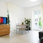 Casa Ideale Tim Appartmanti Moderni Vicina Al Centro Διαμέρισμα Lecco