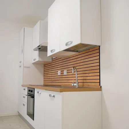 Apartament Casa Ideale Tim Appartmanti Moderni Vicina Al Centro Lecco