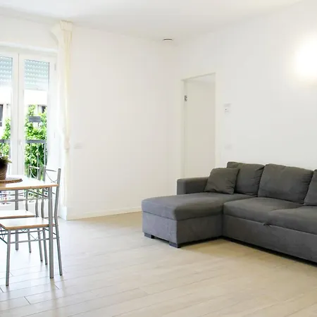 Casa Ideale Tim Appartmanti Moderni Vicina Al Centro