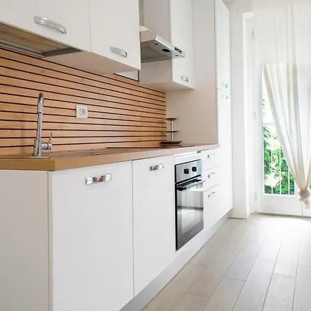Casa Ideale Tim Appartmanti Moderni Vicina Al Centro Apartament *