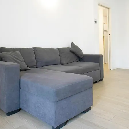 Casa Ideale Tim Appartmanti Moderni Vicina Al Centro * ليكو
