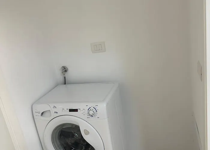 Lejlighed Casa Ideale Tim Appartmanti Moderni Vicina Al Centro Lecco