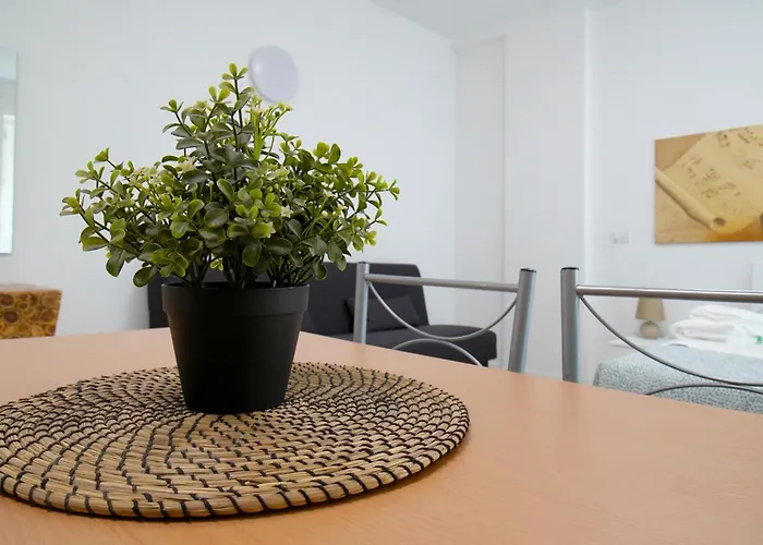 Lägenhet Casa Ideale Tim Appartmanti Moderni Vicina Al Centro *