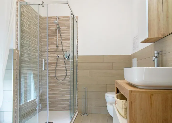 Casa Ideale Tim Appartmanti Moderni Vicina Al Centro Lägenhet *