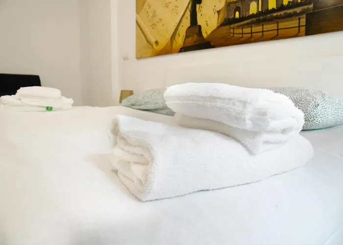 Casa Ideale Tim Appartmanti Moderni Vicina Al Centro Lägenhet