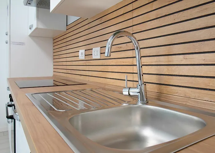 Casa Ideale Tim Appartmanti Moderni Vicina Al Centro Lejlighed *