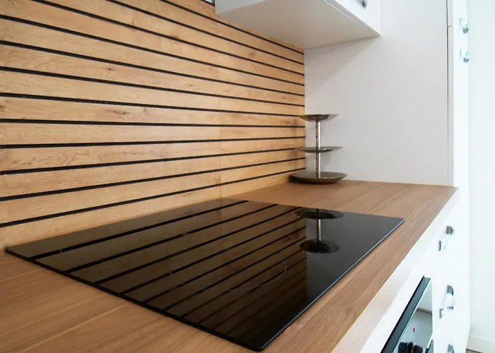 Lägenhet Casa Ideale Tim Appartmanti Moderni Vicina Al Centro *