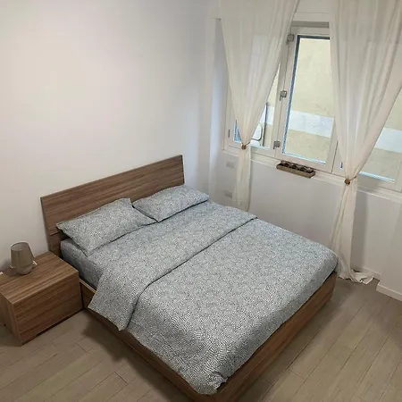 Casa Ideale Tim Appartmanti Moderni Vicina Al Centro דירה *