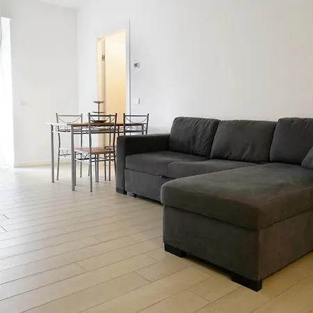 Casa Ideale Tim Appartmanti Moderni Vicina Al Centro דירה *