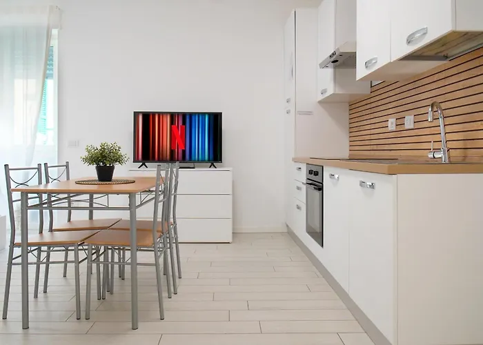 Apartamento Casa Ideale Tim Appartmanti Moderni Vicina Al Centro Lecco