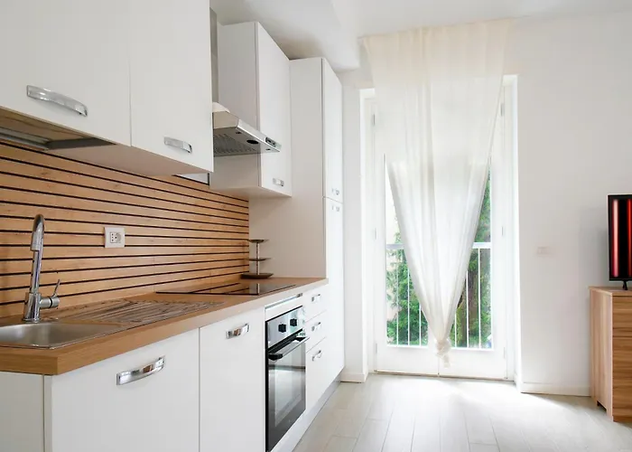 Casa Ideale Tim Appartmanti Moderni Vicina Al Centro * Lecco