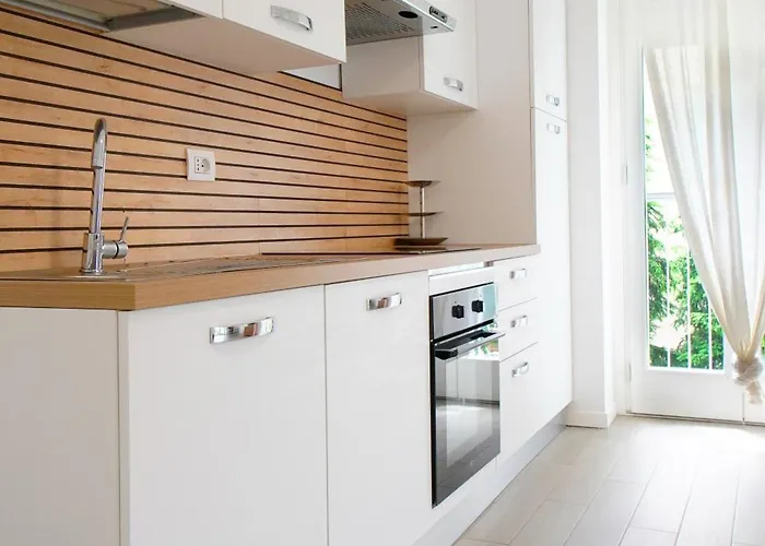 Casa Ideale Tim Appartmanti Moderni Vicina Al Centro Apartamento *