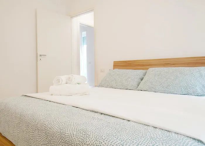 Apartamento Casa Ideale Tim Appartmanti Moderni Vicina Al Centro Lecco