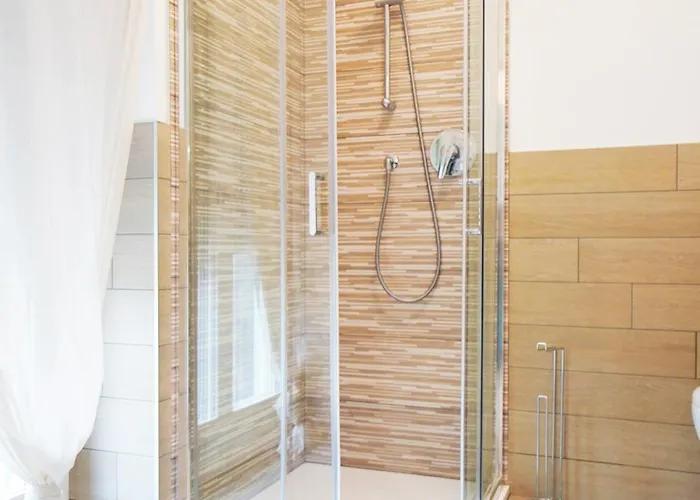 Casa Ideale Tim Appartmanti Moderni Vicina Al Centro